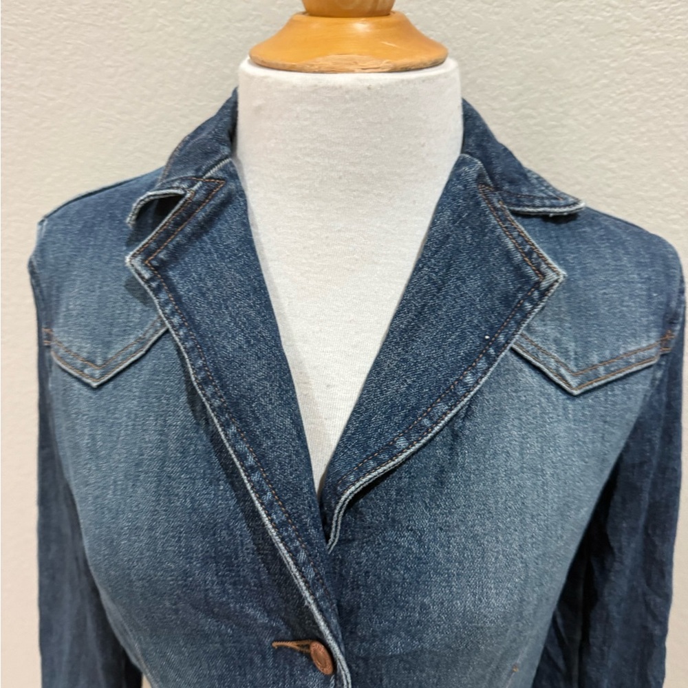 GAP Womens Denim Jacket SZ S Blazer Cut W Elastic Button Front Western Lines - Picture 7 of 9